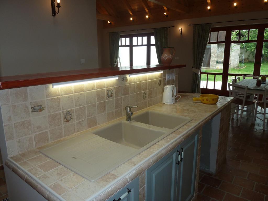 Kabóca Vendégház Vác Exterior foto
