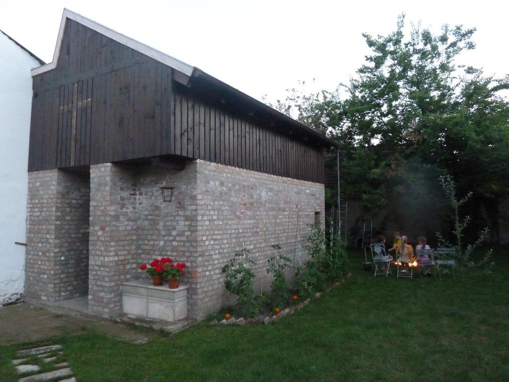 Kabóca Vendégház Vác Exterior foto
